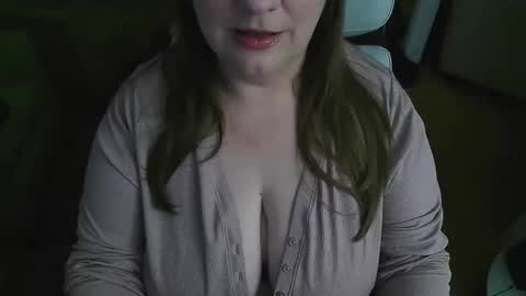 Snapshot of wetwordsonly chatting on April 2026 02:26:02 AM WetWordsOnly online show from April 2026 02:26:02 AM