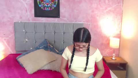 whanda online show from October 2025 02:15:02 PM