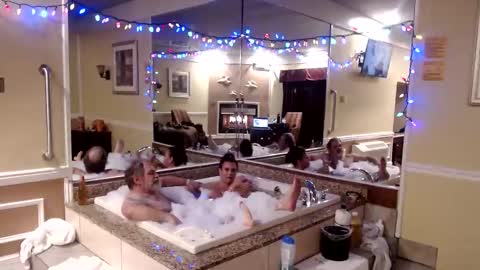 wheresmyqueenat online show from December 2024 01:07:02 AM