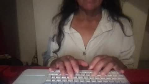 Mel online show from October 2025 05:35:02 PM