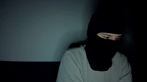 whispero_o online show from January 2026 11:09:02 PM