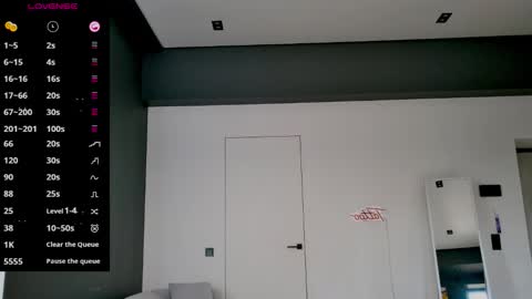 Max online show from September 2025 12:28:01 PM