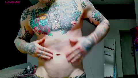 Max online show from November 2025 01:51:01 PM