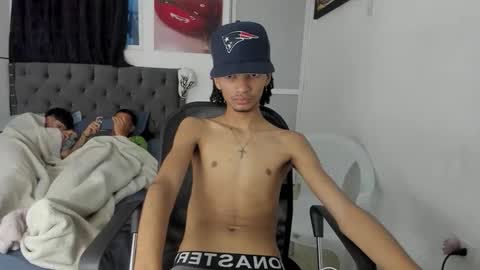 Snapshot of white_master444 chatting on April 2026 09:21:02 AM white online show from April 2026 09:21:02 AM