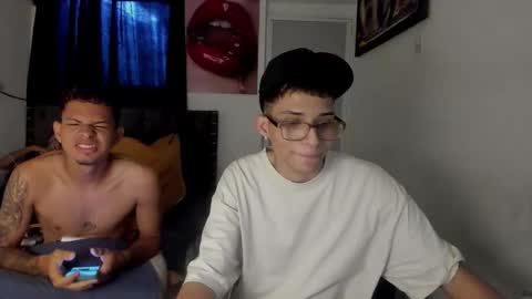 Snapshot of white_master444 chatting on April 2026 07:08:01 PM white online show from April 2026 07:08:01 PM