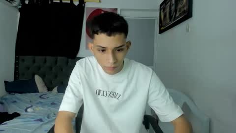 Snapshot of white_master444 chatting on April 2026 02:17:02 AM white online show from April 2026 02:17:02 AM