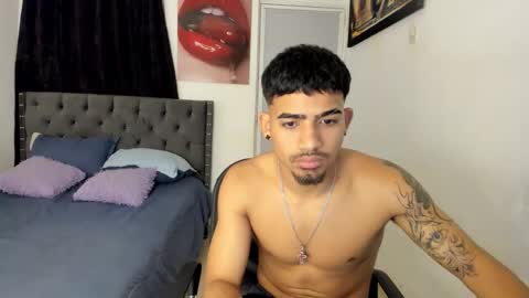 Snapshot of white_master444 chatting on April 2026 09:08:01 AM white online show from April 2026 09:08:01 AM