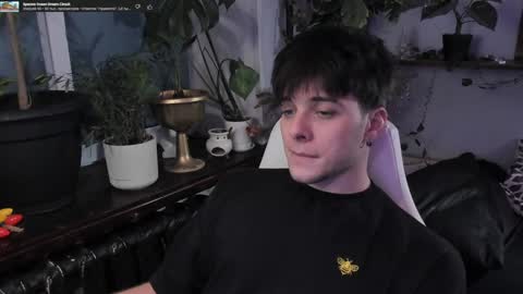 Gus online show from January 2025 09:15:02 PM