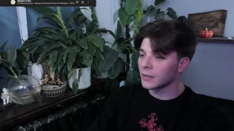 Gus online show from October 2025 08:46:02 PM