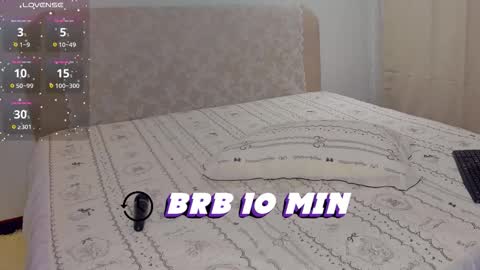 Snapshot of whitehelenn chatting on February 2026 07:12:01 PM whitehelenn online show from February 2026 07:12:01 PM