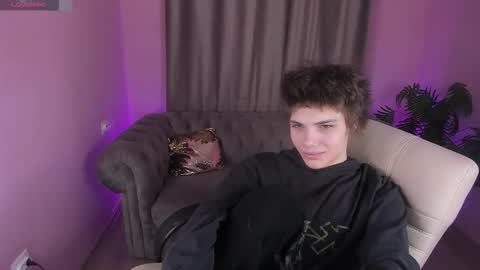 Geoffrey online show from February 2026 06:55:02 PM