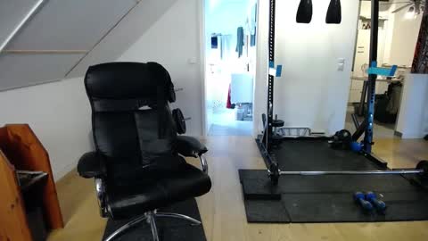 Snapshot of whiterabbit_86 chatting on December 2024 02:38:02 PM whiterabbit_86 online show from December 2024 02:38:02 PM