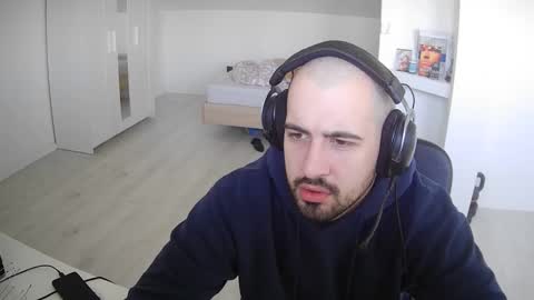 whiterock2000 online show from December 2024 11:24:01 AM