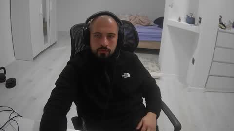 whiterock2000 online show from November 2025 07:10:01 PM