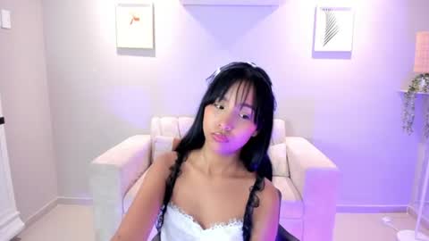 whitney online show from July 2026 09:18:01 PM