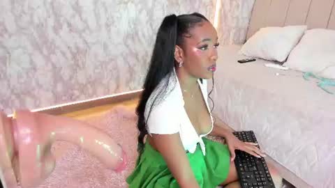 Snapshot of whitneyyfox chatting on June 2026 02:58:02 AM whitneyyfox online show from June 2026 02:58:02 AM