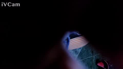 A little Whitte Raven online show from February 2026 06:38:01 PM