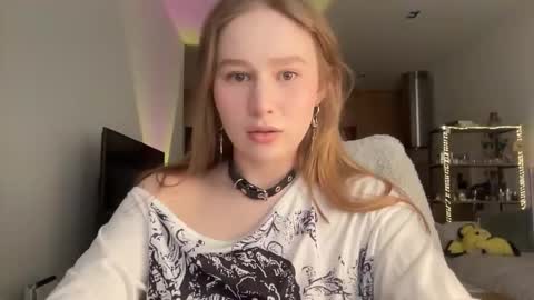 Alisa online show from February 2026 08:09:01 AM