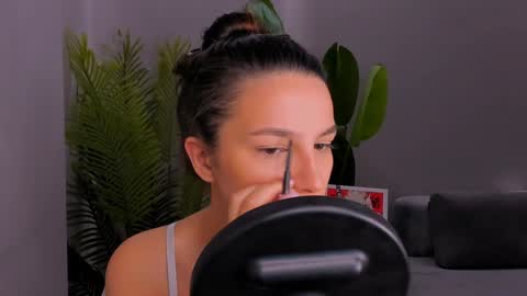 Snapshot of whoislulu chatting on December 2024 07:25:02 PM whoislulu online show from December 2024 07:25:02 PM