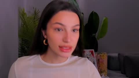 Snapshot of whoislulu chatting on December 2024 08:22:02 AM whoislulu online show from December 2024 08:22:02 AM