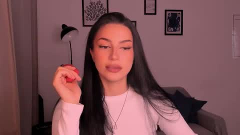 Snapshot of whoislulu chatting on October 2025 07:03:01 PM whoislulu online show from October 2025 07:03:01 PM