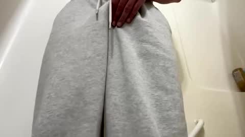 whosstin online show from October 2025 12:26:01 PM