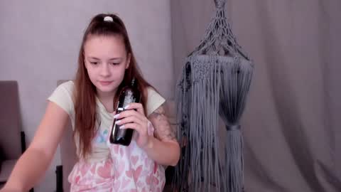 Veronica online show from February 2025 05:09:02 PM