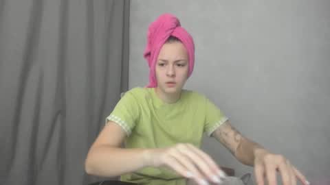 Veronica online show from March 2026 07:42:01 PM