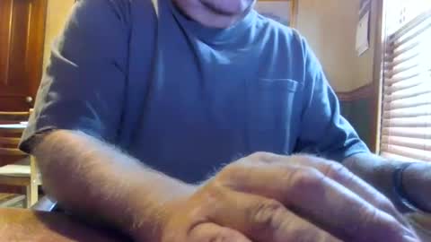 Snapshot of whydog chatting on April 2026 05:06:02 PM whydog online show from April 2026 05:06:02 PM