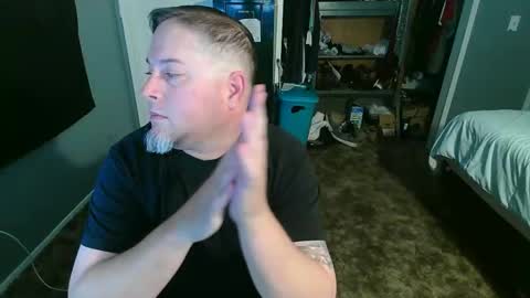 whydoidothis77 online show from March 2026 09:39:02 PM