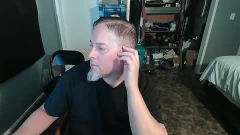 whywhywhy23501 online show from March 2026 12:49:01 AM