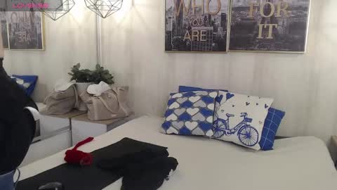 sussy online show from January 2025 07:41:02 PM