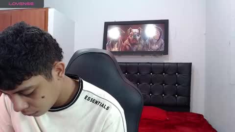 wiilliam online show from February 2025 04:41:02 PM