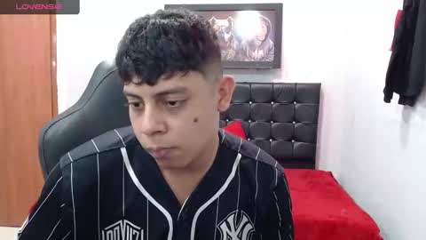 wiilliam online show from February 2025 06:20:01 PM