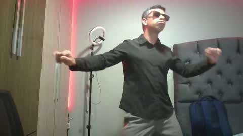 WIL BIGCOCK online show from February 2026 12:19:02 AM