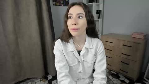 Anika online show from November 2025 10:04:02 AM