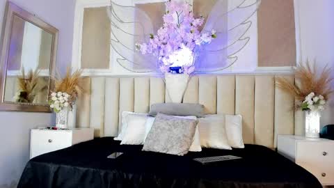 wild lovers  online show from April 2026 05:32:02 PM