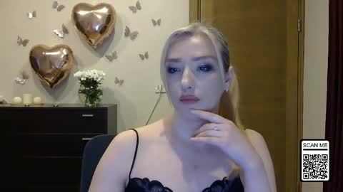 Snapshot of wild_silk_desire chatting on April 2026 05:08:02 PM Alina online show from April 2026 05:08:02 PM