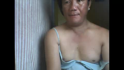 wild_sunflower11 online show from September 2025 10:31:01 PM