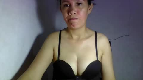 Snapshot of wildflower206042 chatting on May 2026 02:14:02 PM xxLavanderxx online show from May 2026 02:14:02 PM
