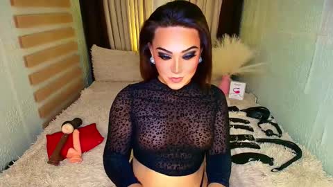 Snapshot of wildhotivana chatting on September 2025 03:06:01 PM ivana online show from September 2025 03:06:01 PM