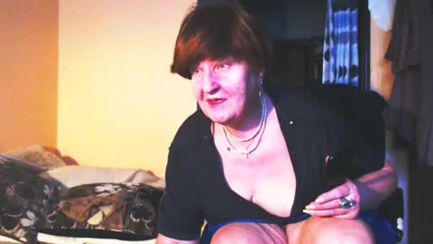 WildRedCat online show from February 2025 01:03:01 PM