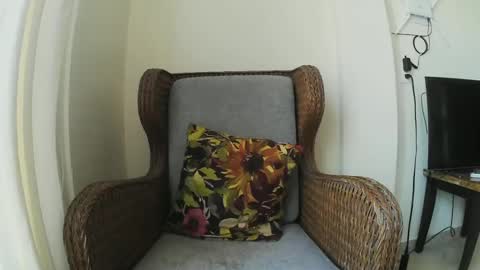 Wild Strawberry online show from February 2025 08:30:01 PM