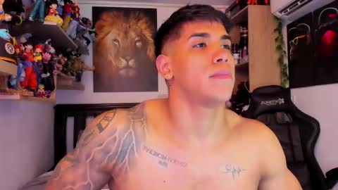 Dracko online show from November 2025 02:35:01 AM