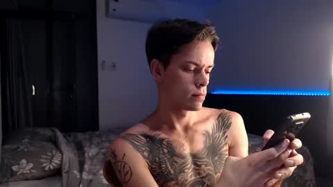 William online show from October 2025 12:00:02 AM