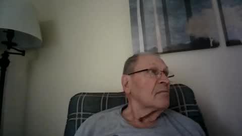 Snapshot of willnedoher chatting on March 2026 01:11:01 PM Willhedoher online show from March 2026 01:11:01 PM