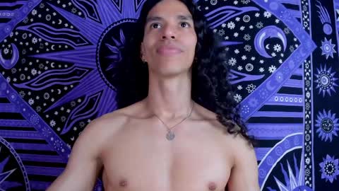 willy_veins online show from December 2024 08:04:01 PM