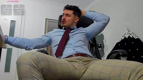 Snapshot of wilsonjules chatting on February 2025 02:30:01 PM WilsonJules online show from February 2025 02:30:01 PM