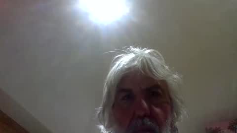 Snapshot of winedog2020 chatting on February 2026 01:09:02 AM Gundja Man online show from February 2026 01:09:02 AM