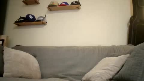 wingnutt765733 online show from February 2026 02:10:02 AM